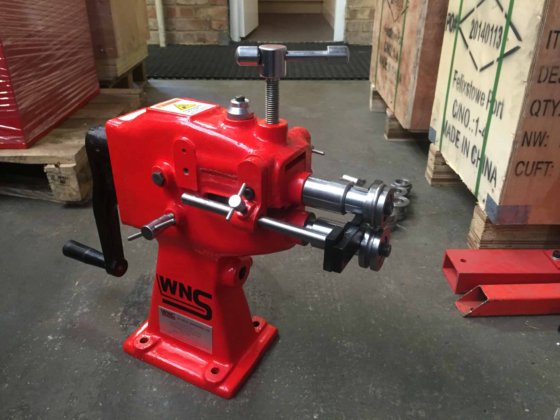 WNS 215 毫米手动扳手