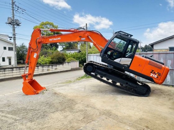 2010 日立 ZX225US-3 二手、美观、新铲斗、高速、4 向多路挖掘机