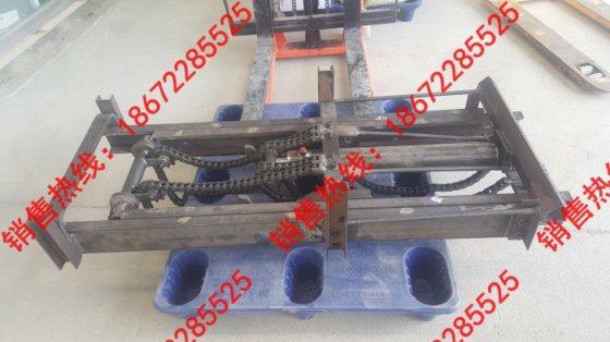 挂桶垃圾车翻转机总成