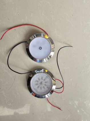 消防车厢内照明灯