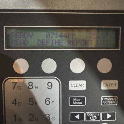 BIO-TEK UNIVERSAL MICROPLATE READER ELX808UV