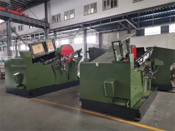 Automatic Indexing Thread Rolling Machine