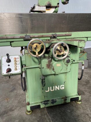 Jung (SL298)