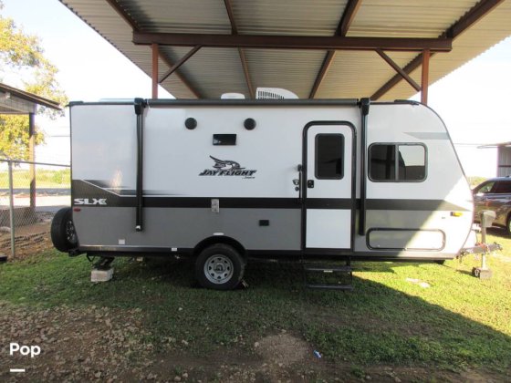 2022 Jayco Jay Flight SLX