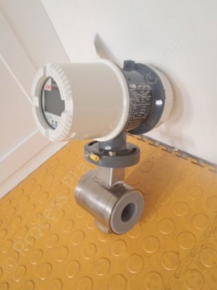 ABBモデルDE23フローメーター