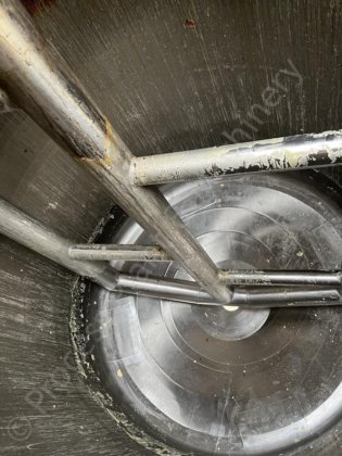 2014 2,000 升不锈钢夹套罐，带顶部安装的全扫式搅拌机