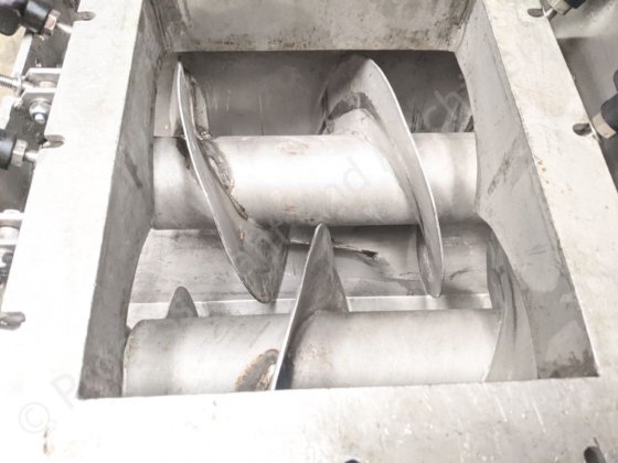 2,500升不锈钢双螺旋喂料机