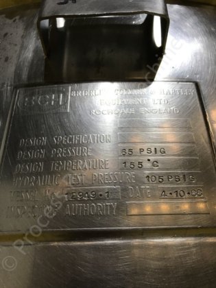 750 升 BCH 夹套罐，带顶部安装的全扫刮式表面搅拌器