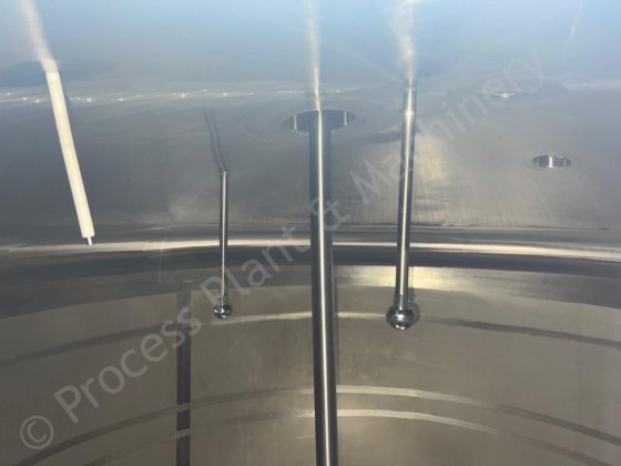 17,000 升不锈钢夹套罐，带多桨混合器