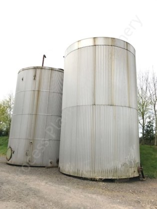 6万リットル軟鋼製断熱クラッド収納サイロ