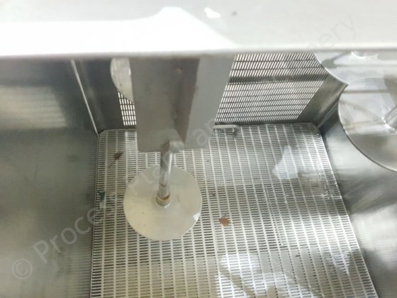 500升不锈钢夹套式奶酪罐，带集成压榨系统