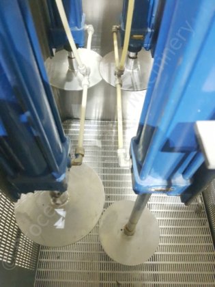 500升不锈钢夹套式奶酪罐，带集成压榨系统