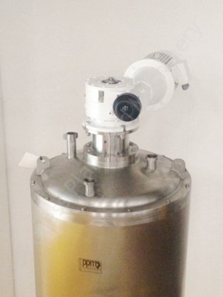 750升斯坎尼玛不锈钢夹套式水箱，带刮削表面混合器