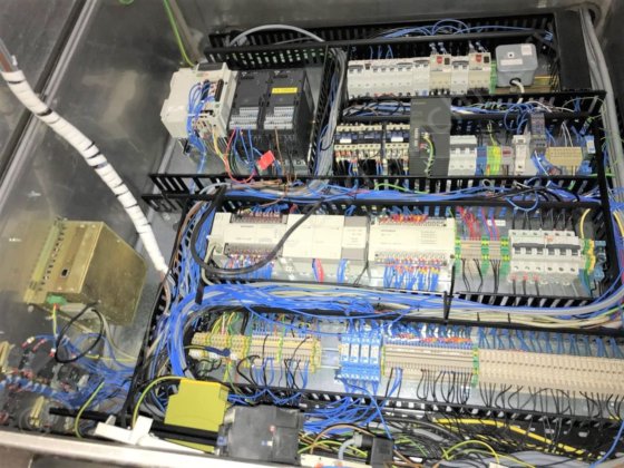 Dawson 18ヘッドフィラー、6ヘッドキャッパー一体型