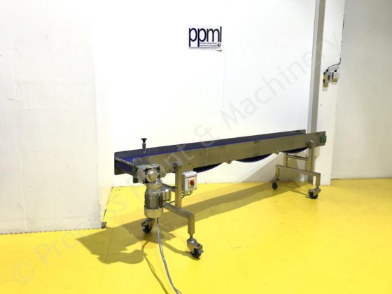 2.8米长的不锈钢模块化皮带驱动的移动式输送机