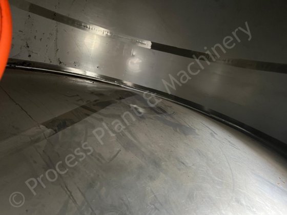 60,000 升不锈钢隔热包覆储液罐