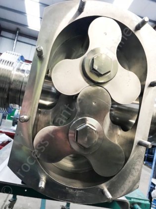 Bomba de lóbulo positivo Alfa