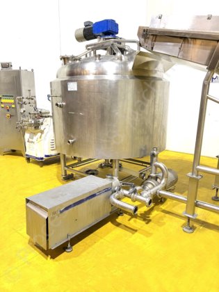 毎時2,500kg ソフトチーズ製造プラント