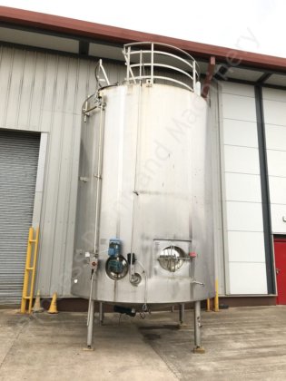 25,000升316级不锈钢保温箱，带桨式混合器