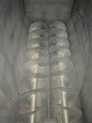 5,000公斤不锈钢黄油仓，配有沃克沙正叶泵