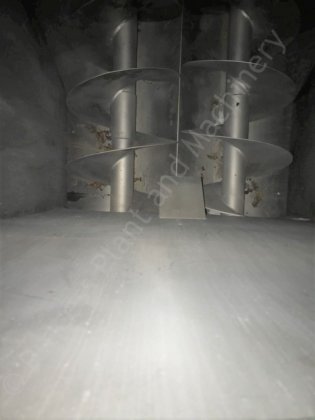 5,000公斤不锈钢黄油仓，配有沃克沙正叶泵