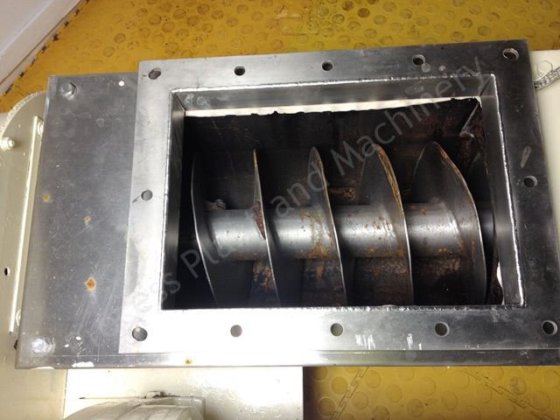 5米长铸铁螺旋输送机，带4.5千瓦电机