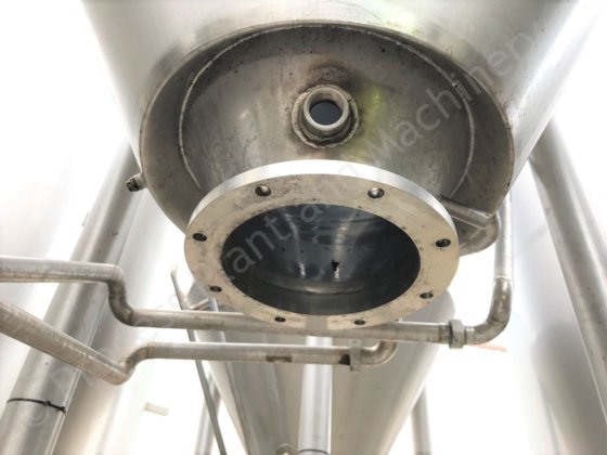 2010年7,914升316级不锈钢夹套立式保温箱