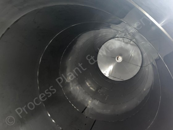 80,000Lステンレス製断熱クラッド液体貯蔵タンク