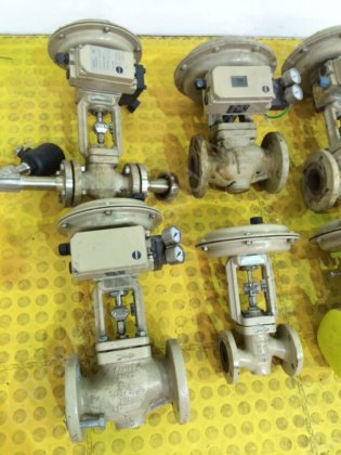 サムソン社製グローブバルブ（ポジショナー付）各種