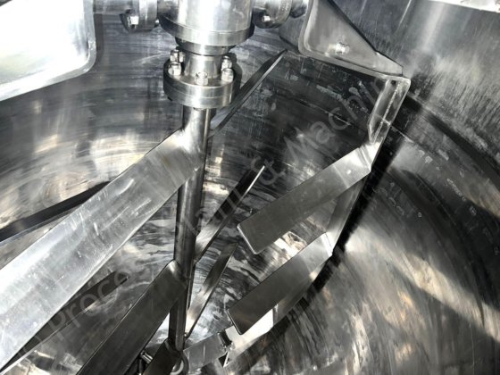 3,000 リットル 316 グレード ステンレス鋼ジャケット付きタンク（逆回転ミキサー付き