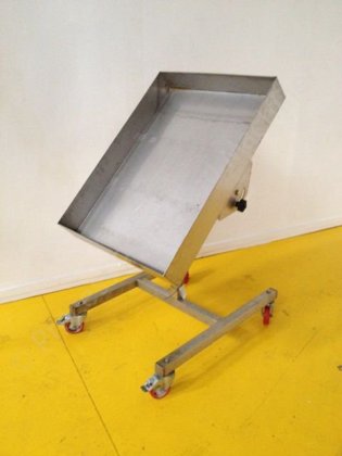 Stainless Steel Mobile Debagger Packing Table in Lockerbie, Scotland ...