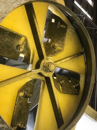 带升降螺旋输送机的迪马马苏里拉干酪切丝机