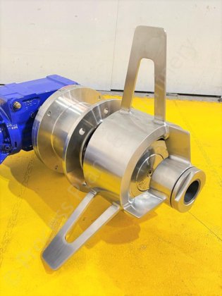 2011 27,770 Lシュワルツミルフォージャケット付きアセプティックタンク（新型ボトムエントリー型マグネット攪拌機付き