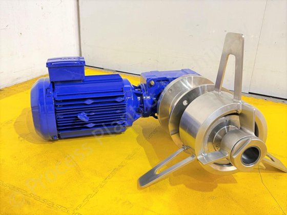 2011 27,770 Lシュワルツミルフォージャケット付きアセプティックタンク（新型ボトムエントリー型マグネット攪拌機付き