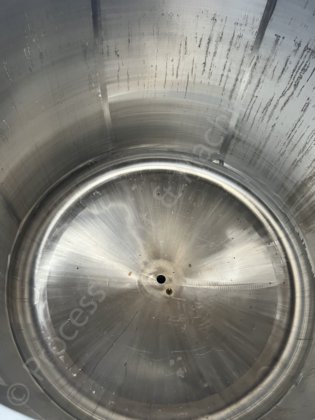 2,500 L ステンレススチール製ジャケット付き縦型ホールディングタンク