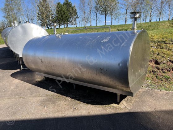 3,500升不锈钢卧式牛奶散装罐