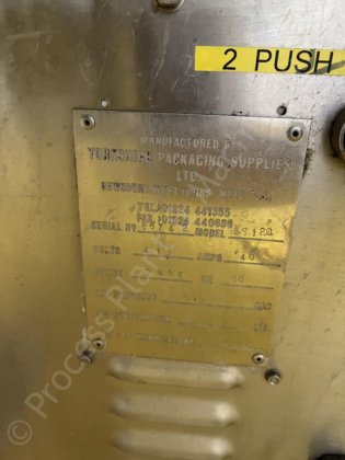 Yorkshire Packaging SS 120 熱収縮包装機