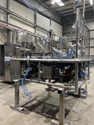 不完整的 Regal 旋转罐灌装机 - 仅零件