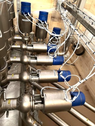 2021 从未使用过的阿法拉伐驱动阀歧管 - 25 个阀门