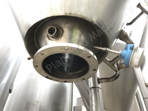 2010年4,408升316级不锈钢夹套立式保温箱