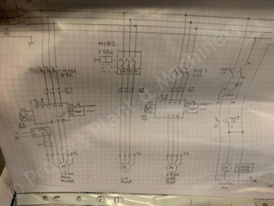 2004年1,200升Limitech水箱,带顶部安装的全刮式表面搅拌器