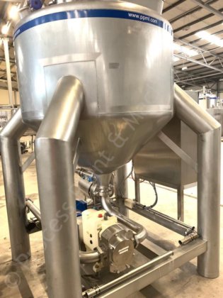 2004年1,200升Limitech水箱,带顶部安装的全刮式表面搅拌器