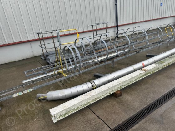 80 立方米不锈钢保温包覆立式粉末筒仓