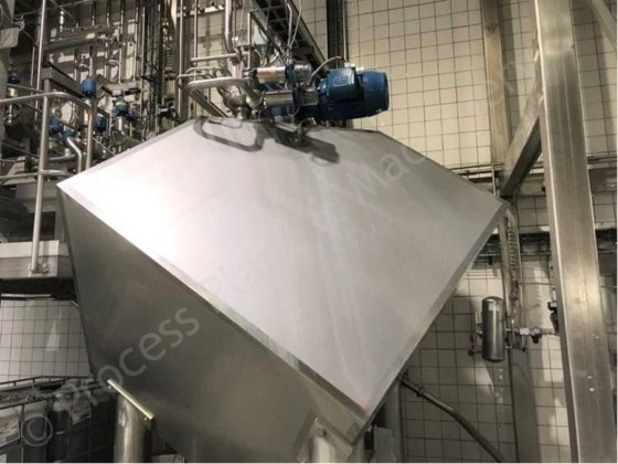 4,000升QB食品技术夹套式高剪切混合器，安装在称重传感器上