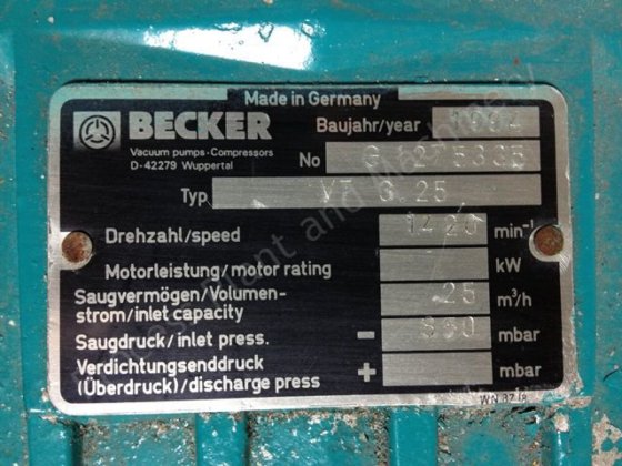 Becker VT 3.25型真空ポンプ
