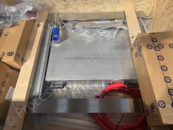 未使用のテトラパックUKウォーター・リサイクル・ユニット