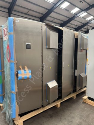 未使用のテトラパックMCCキャビネット