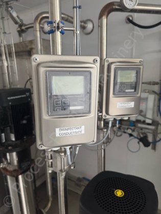 自带冷水冲洗系统