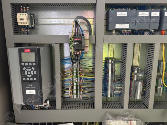 自带冷水冲洗系统