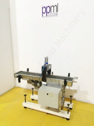 皮带驱动输送机